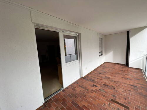 Loggia - 4 Zimmer Etagenwohnung in Pullach im Isartal