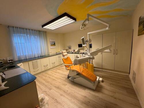 Behandlungszimmer - Büro in Saarbrücken zum Kaufen