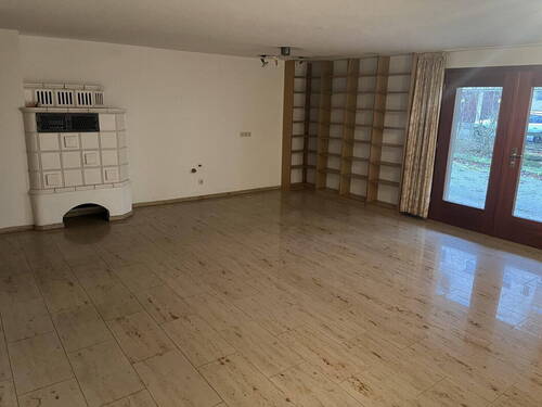 Man Cave UG - 