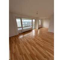 Frisch renovierter Wohn(t)raum in beliebter Lage - ab sofort frei! - Remscheid Süd