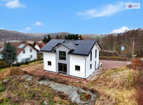 Hausansicht 5 - 5 Zimmer Einfamilienhaus zum Kaufen in Striegistal