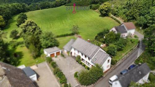 Bild 2 - 5 Zimmer Einfamilienhaus zum Kaufen in Gemünd