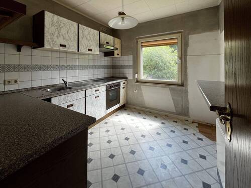 Vorderhaus_Küche - Mehrfamilienhaus, Wohnhaus mit 237,00 m² in Sinzig zum Kaufen
