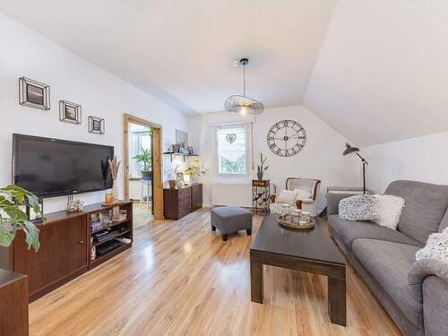 Wohnzimmer im Dachgeschoss - 