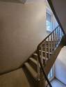 Heller, gepflegter Treppenraum - 
