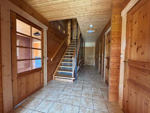 Flur - 9 Zimmer Mehrfamilienhaus, Wohnhaus zum Kaufen in Wetter