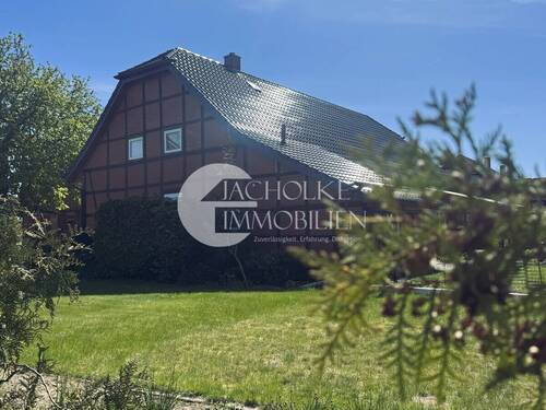Titelbild - Wo Fachwerk auf Möglichkeiten trifft - Ihr Zuhause im Wendland
