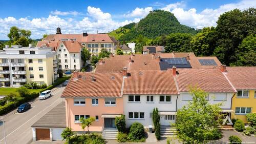Titelbild - 4 Zimmer Reihenmittelhaus zum Kaufen in Singen (Hohentwiel)
