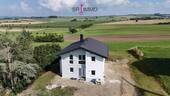 Bild 1 - Traumblick inklusive: Stilvoller Neubau nahe Luxemburg - Ihr neues Zuhause in Biesdorf!