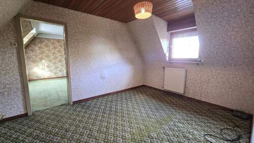 OG: Schlafzimmer 1 - 