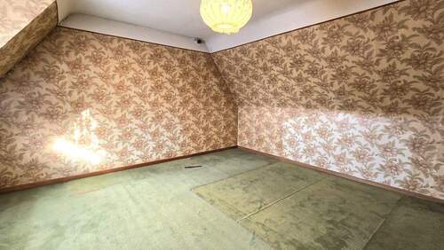 OG: Schlafzimmer 2 - 