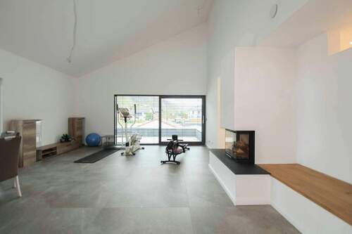 Wohnraum mit Dachterrasse OG - 