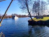 Fluss und See; 5 Fußminuten - 