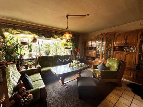 Wohnzimmer EG - 7 Zimmer Mehrfamilienhaus, Wohnhaus in Wetter