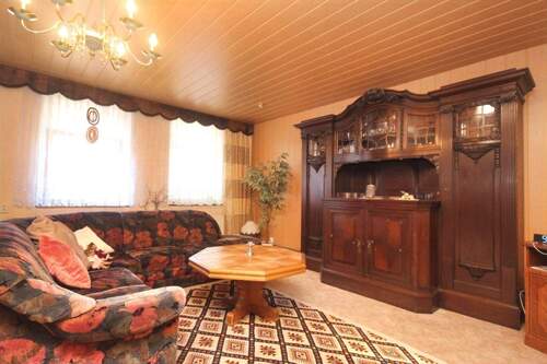 Wohn- und Esszimmer - 