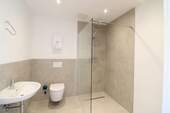 Badezimmer DG - 