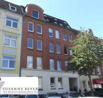 Kiel - Hassee: Gemütliche WG geeignete 3 Zimmer Mietwohnung mit Balkon im Hochparterre