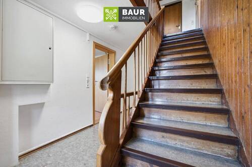 Haus 2 OG Treppenaufgang - 