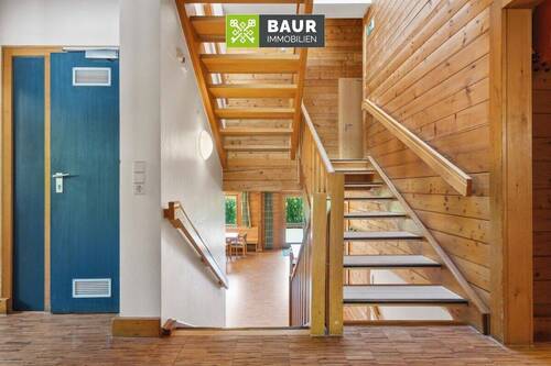 Haus 3 EG Treppenaufgang - 