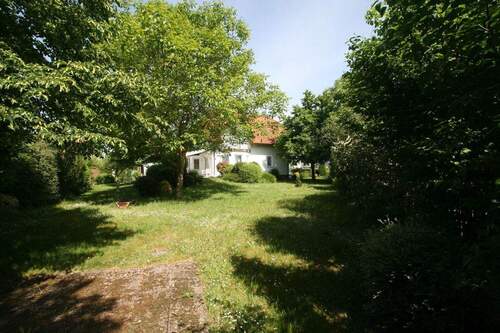 weitläufiges Grundstück - Einfamilienhaus mit 157,00 m&sup2; in Groß-Rohrheim zur Miete