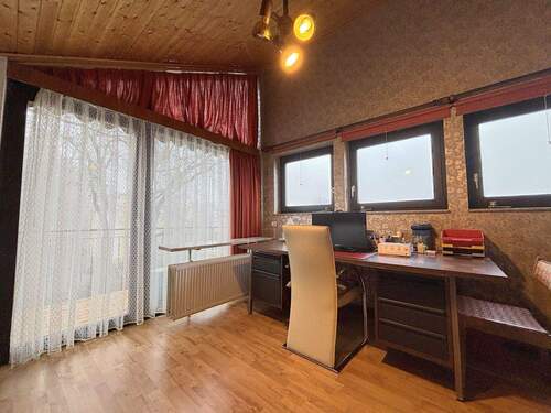 Arbeitszimmer (DG) - 