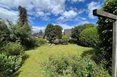 Gartengrundstück - 7 Zimmer Mehrfamilienhaus, Wohnhaus in Tuttlingen