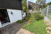 Freifläche hinterm Haus - 
