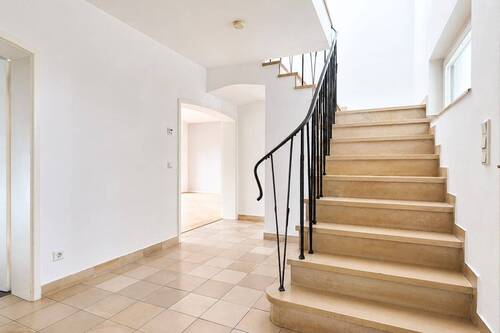 Bild 3 - 5 Zimmer Doppelhaushälfte in Krefeld