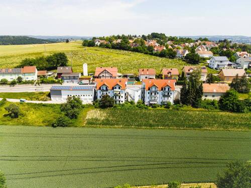 Luftbild 1 - ***Leerstehend und bezugsfrei! Hanglage mit Blick in die Natur***