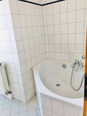 8faec030-1963-45d8-b8d8-935c27f56043.jpg - Etagenwohnung mit 53,00 m&sup2; in Schwerin zur Miete
