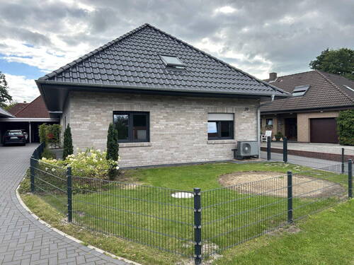 Vorderansicht - 4 Zimmer Einfamilienhaus zur Miete in Barßel
