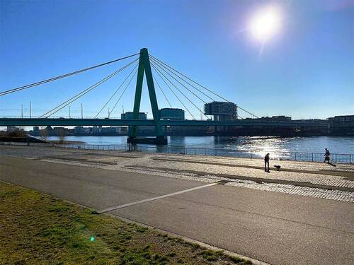 DSC01347.jpg - Köln-Deutz, 2 gepflegte Mehrparteienhäuser in charmanter Rheinlage zu verkaufen