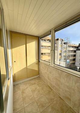 Loggia - 3 Zimmer Etagenwohnung in Kaiserslautern