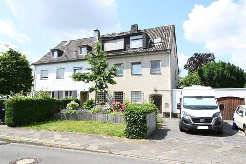 Vorderansicht (14) - Teilvermietetes Mehrfamilienhaus mit Potenzial in bevorzugter Lage von Ddorf-Stockum