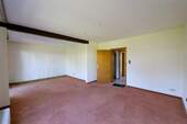 Wohn-/Esszimmer - 