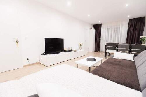 Bild 1 - Wohnungspaket mit 2 Kersanierten Wohnungen in Hamburg Wandsbek