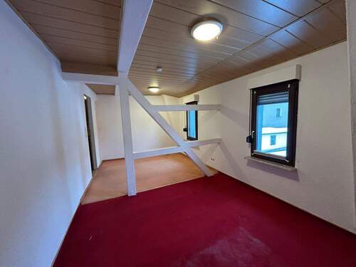 Zimmer 1 im OG - 