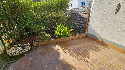 Terrasse u. Garten - 