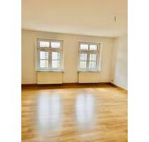 ~ Schöne 3 Zimmer Wohnung mit Balkon und Einbauküche - WG geeignet ~ - Schwerin Paulsstadt
