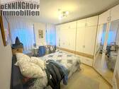 Schlafzimmer 1.OG links - 