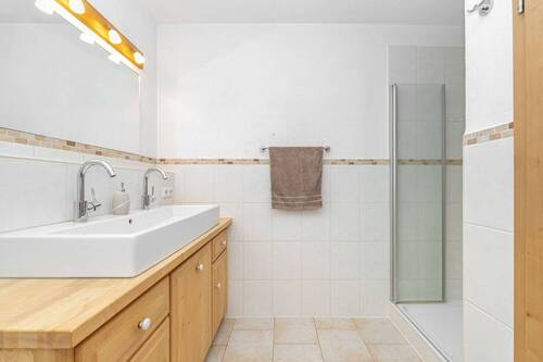 Badezimmer 2 mit Dusche - 