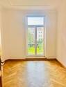 Zimmer - Etagenwohnung mit 177,00 m&sup2; in Schwerin zur Miete