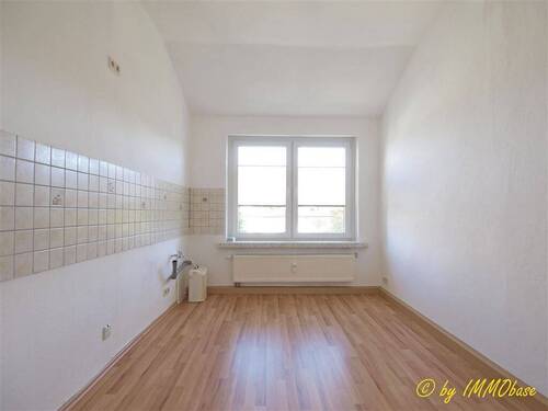 Küche mit viel Platz - 2 Zimmer Etagenwohnung in Frankenberg