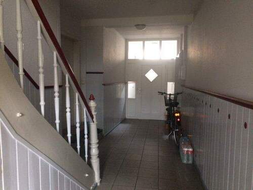 Durchgang Wohnhaus - 