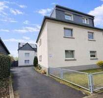 3-Parteien Mehrfamilienhaus + Einfamilienhaus auf einem 2.076 m² Grundstück mit Seezugang - Hilden