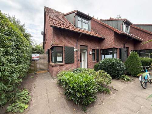 Außenansicht Hauseingang - 4 Zimmer Mehrfamilienhaus, Wohnhaus zum Kaufen in Varel / Dangast