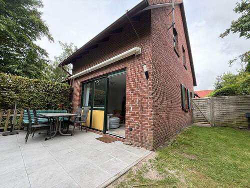 Außenansicht Garten - Mehrfamilienhaus, Wohnhaus mit 70,00 m² in Varel / Dangast zum Kaufen