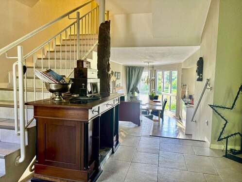 Blick offener Wohn-Ess-Bereich - 