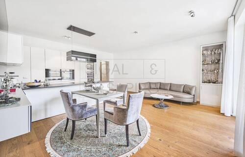 Wohn- und Essbereich - 3 Zimmer Etagenwohnung zum Kaufen in Berlin