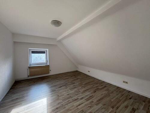 Zimmer 1 OG - Einfamilienhaus mit 163,00 m&sup2; in Engen zum Kaufen